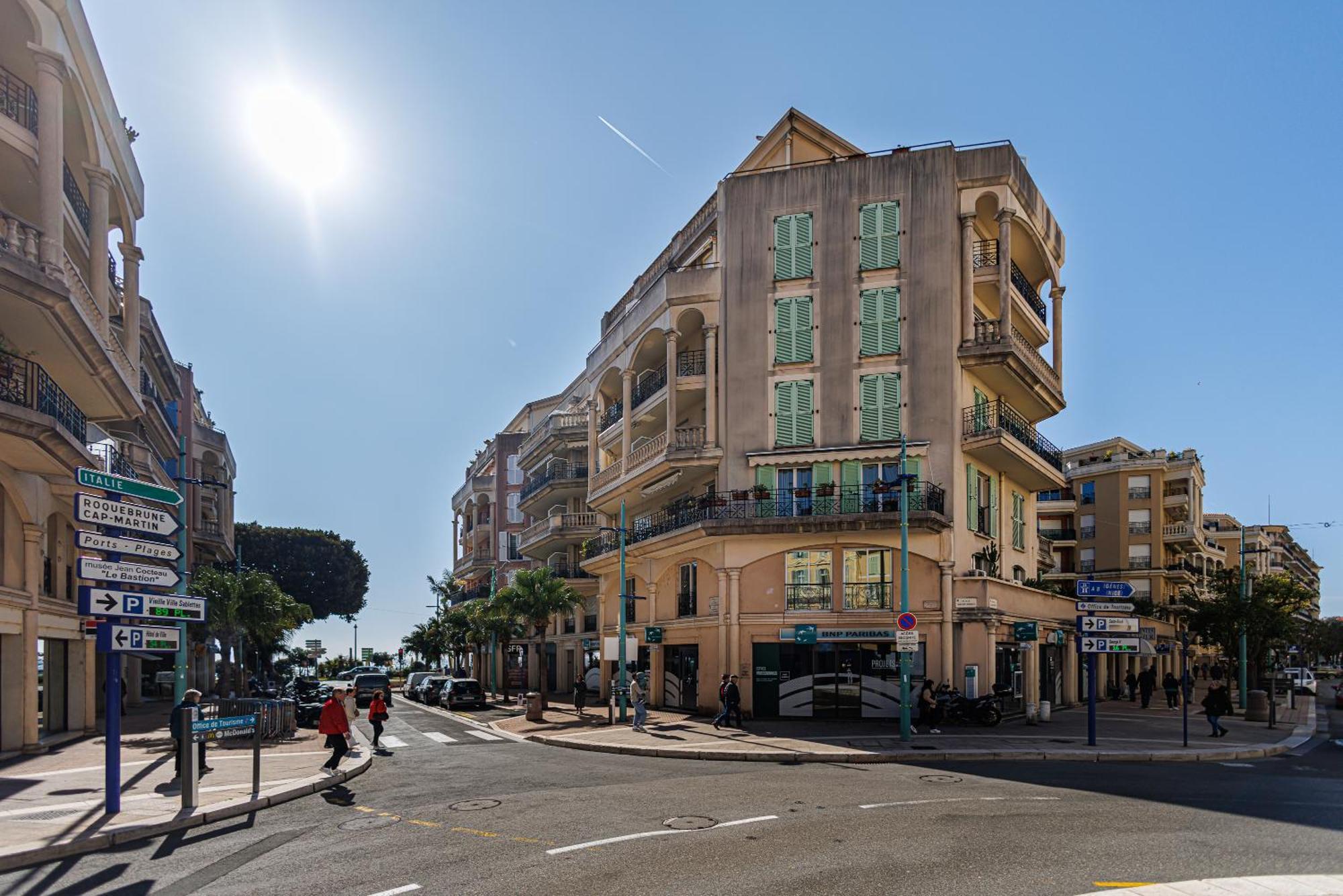 Le Victoria, Elegant T2 Au Bord Des Plages, Piscine, Sauna Menton Exterior foto